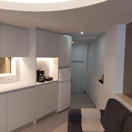 Downtown Apartment *